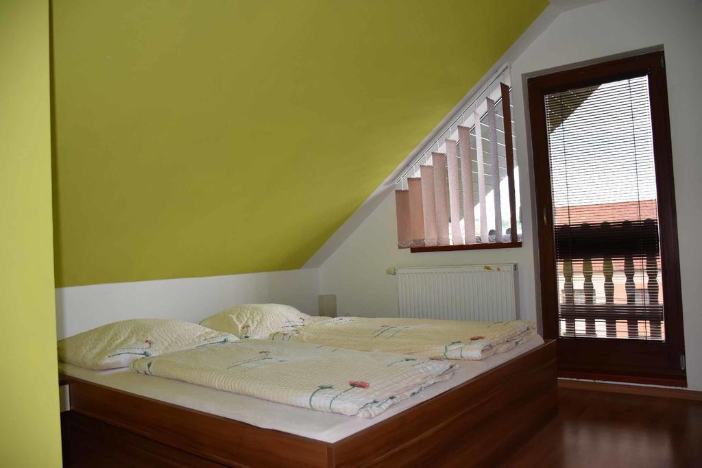 Penzion U Holuba Hradčovice Exteriör bild