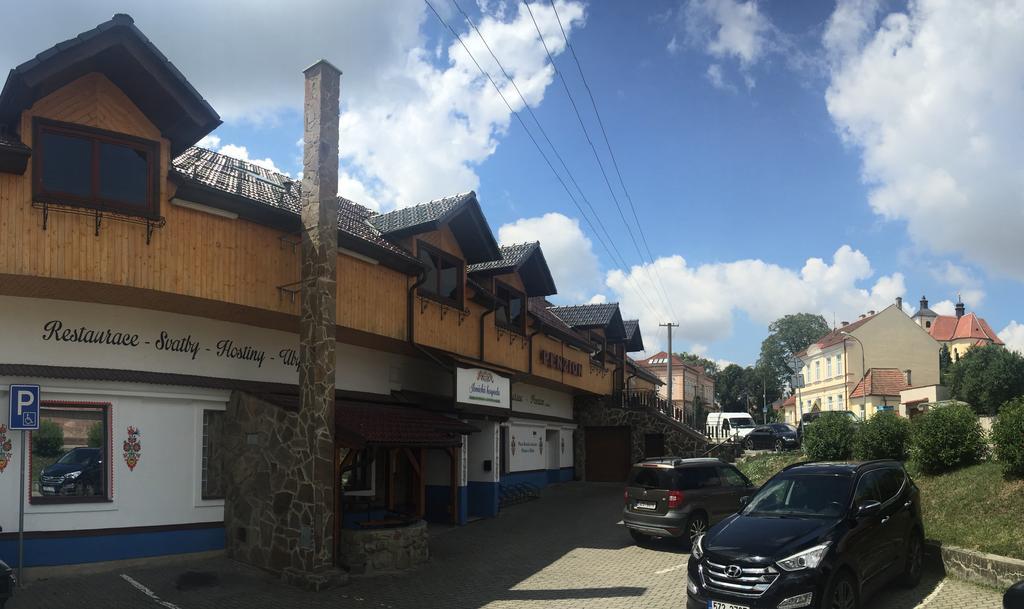 Penzion U Holuba Hradčovice Exteriör bild